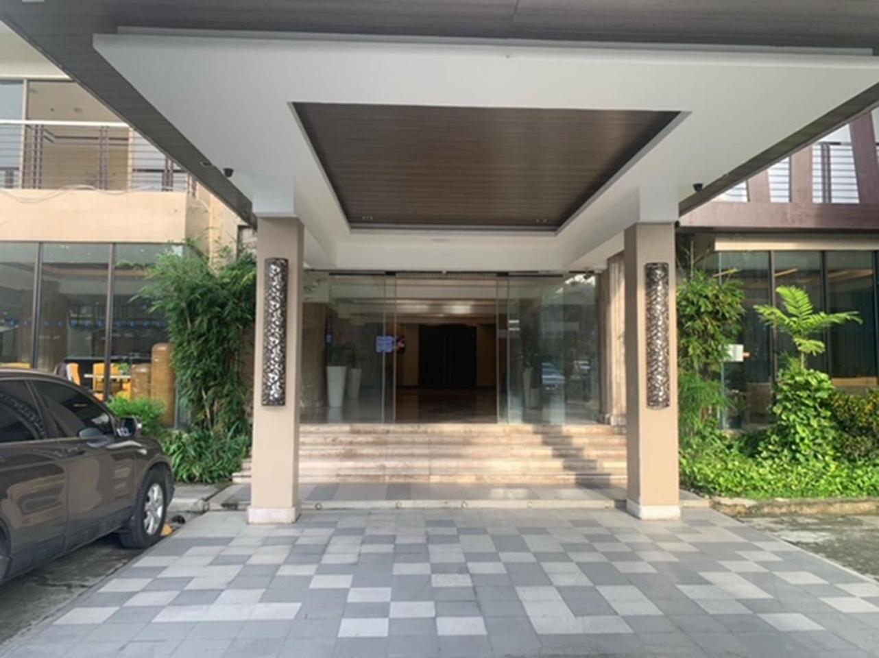 Cebu Grand Hotel Bagian luar foto