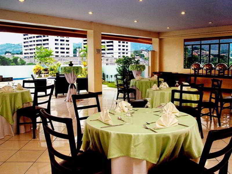 Cebu Grand Hotel Bagian luar foto